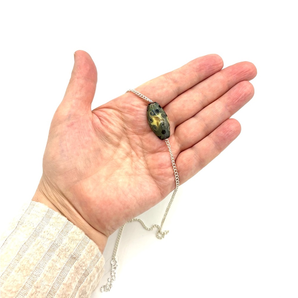 Hand Crafted Focal Bead Necklace Olive and Cream - Picture 3 of 10